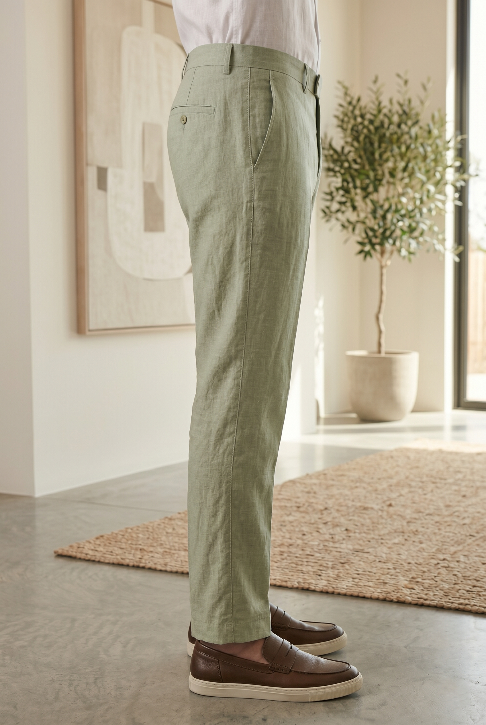 Men's Tailored Slim-Fit Linen Trousers in  Sage