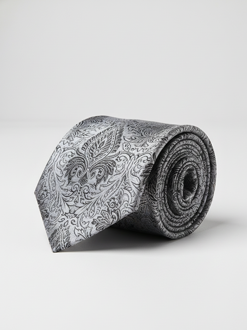 Premium Men's Silk-Blend Necktie – Metallic Silver and Grey Tie with Elegant Vintage Baroque Floral Damask Paisley Pattern